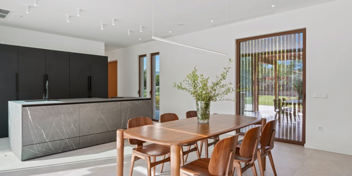 o_1j9500e9ks6c1nepkh81m0m1aqk46