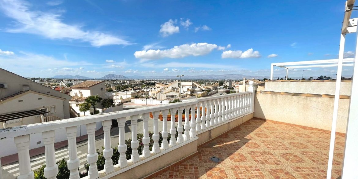 o_1j99s3e2oe55mi3163ljm1c802t