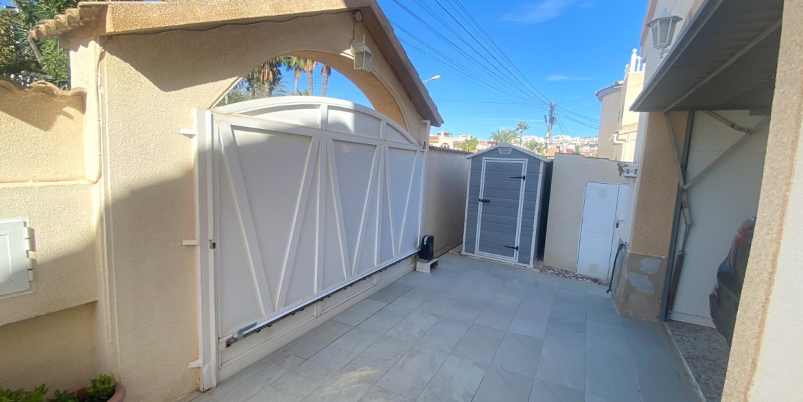 o_1j9a3jshm16f5k11aapk0o19ve32