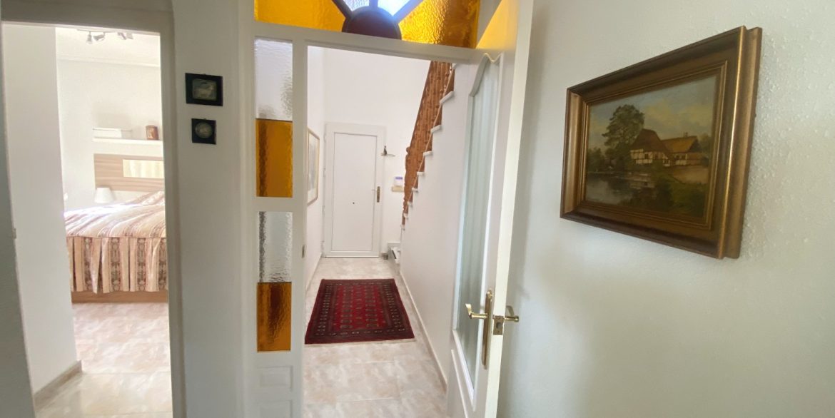 o_1j9a3jshn1e7k2jpe0l19bj1cbs3r