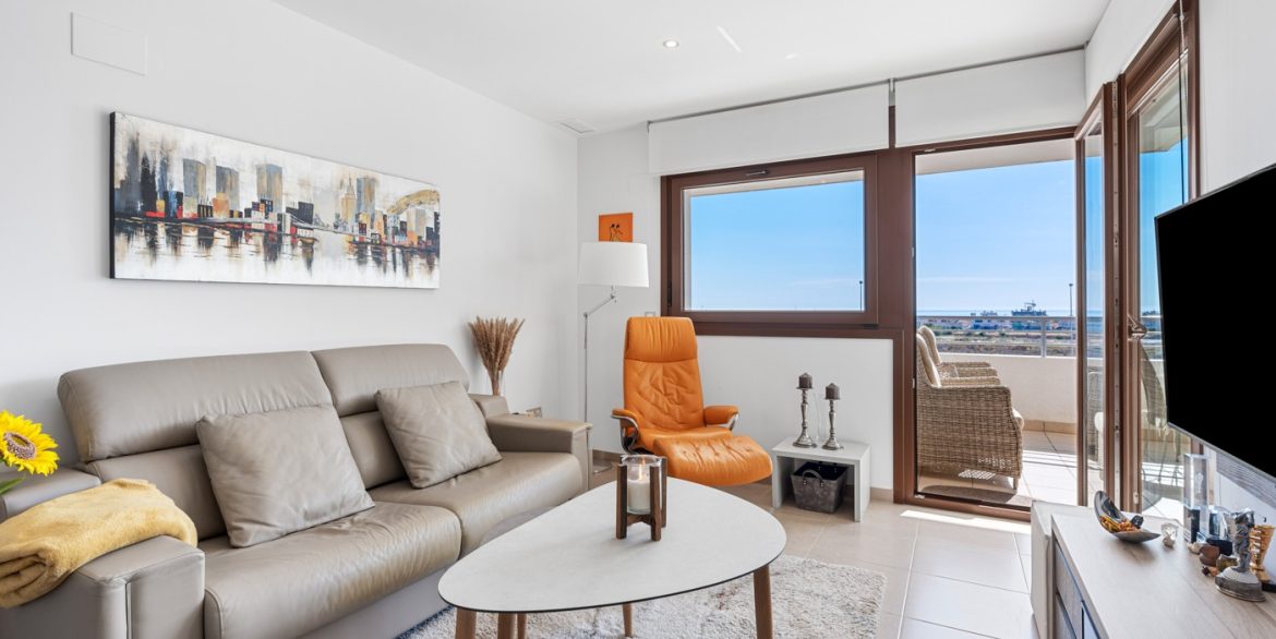 o_1j9cmq8kq13pr1qq51sqc16vu1f8o34