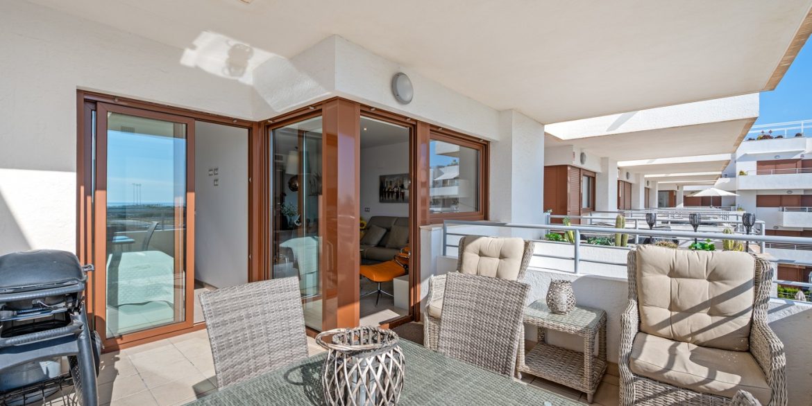 o_1j9cmq8kqbrjgkp16oqpqsog731