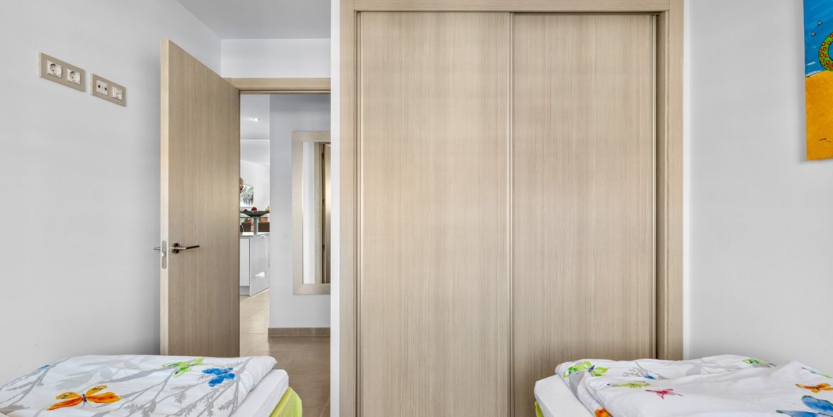 o_1j9cmq8kr1fk316lb1gr51kra4mb3k