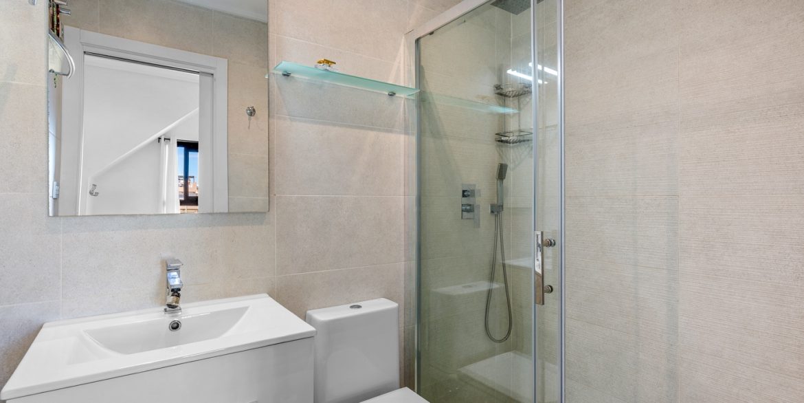 o_1j9mt3cvu1eglr8d10c51n1bcbm3e