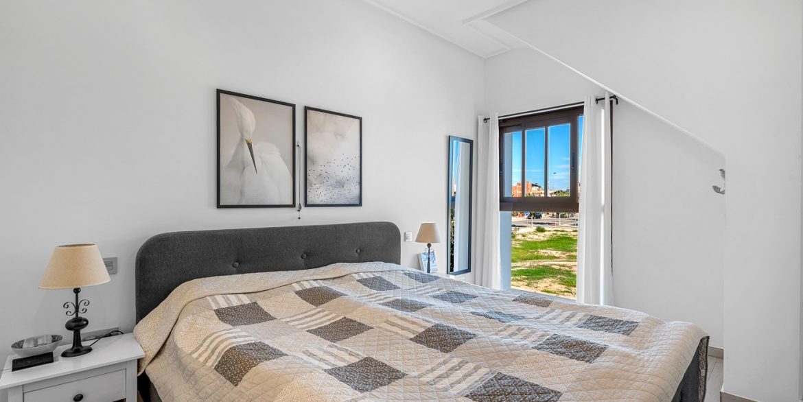 o_1j9mt3cvu1gl6k33odi1rhd1nqv3b