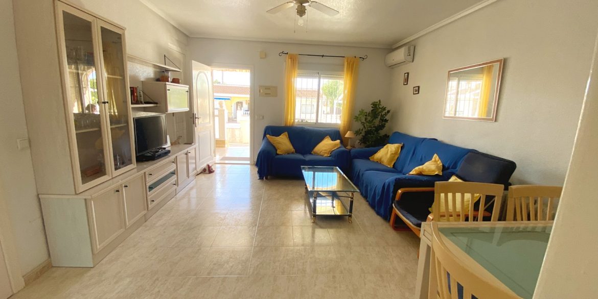 o_1j9s2jnrt15q749ahk746s11c2k