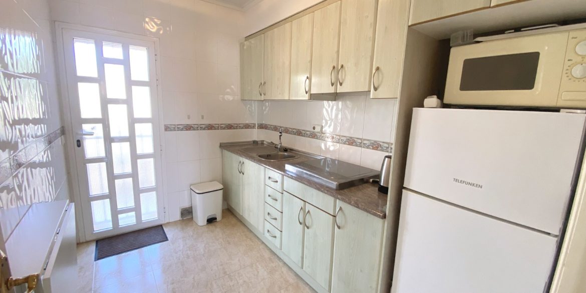 o_1j9s2jnrt188h1gp4fma96q1u9s2m