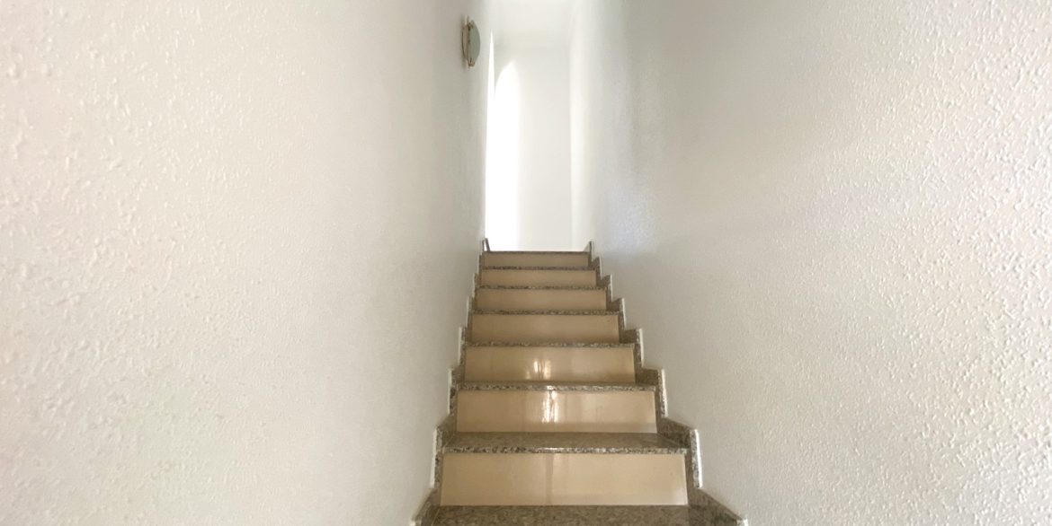 o_1j9s2jnrtoajef8gp9157d6oe2t