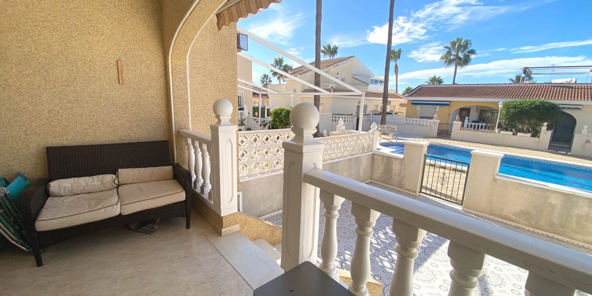 o_1j9s2jnrtsbm16dbs4g1sg6pik2i