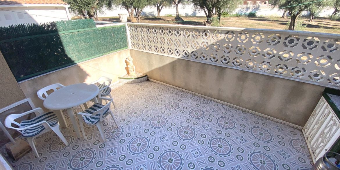 o_1j9s2jnrtt76fl51v220l1n5e2n