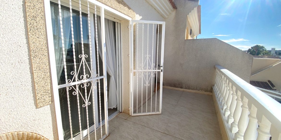 o_1j9s2jnru1qso1dms18bu1j418ao36