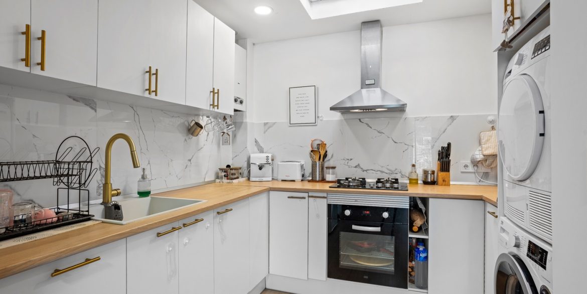 o_1jabahs9j14d419c71dm31l1l1rfi2h