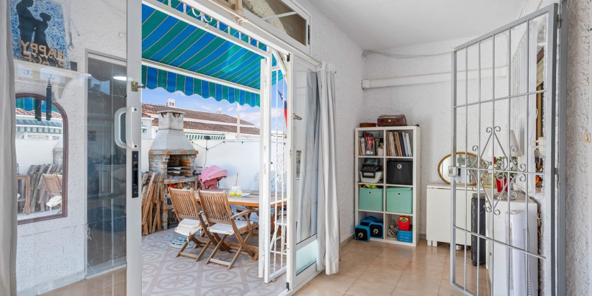 o_1jabahs9jbl8184712lst8593i25