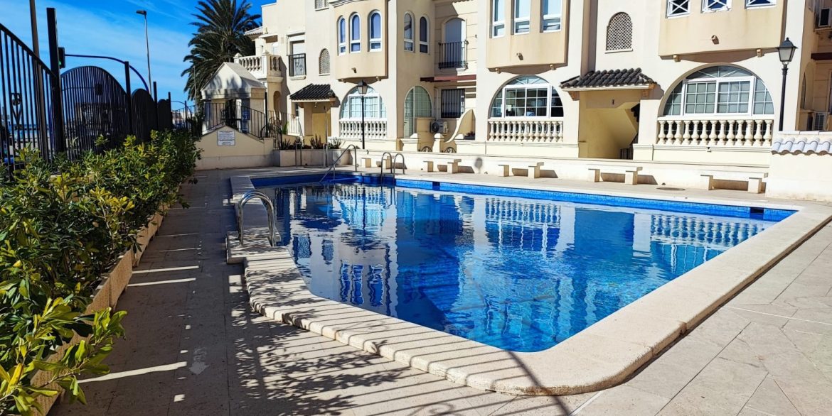 o_1jafvi15p171iedrnmhs6rtts4v