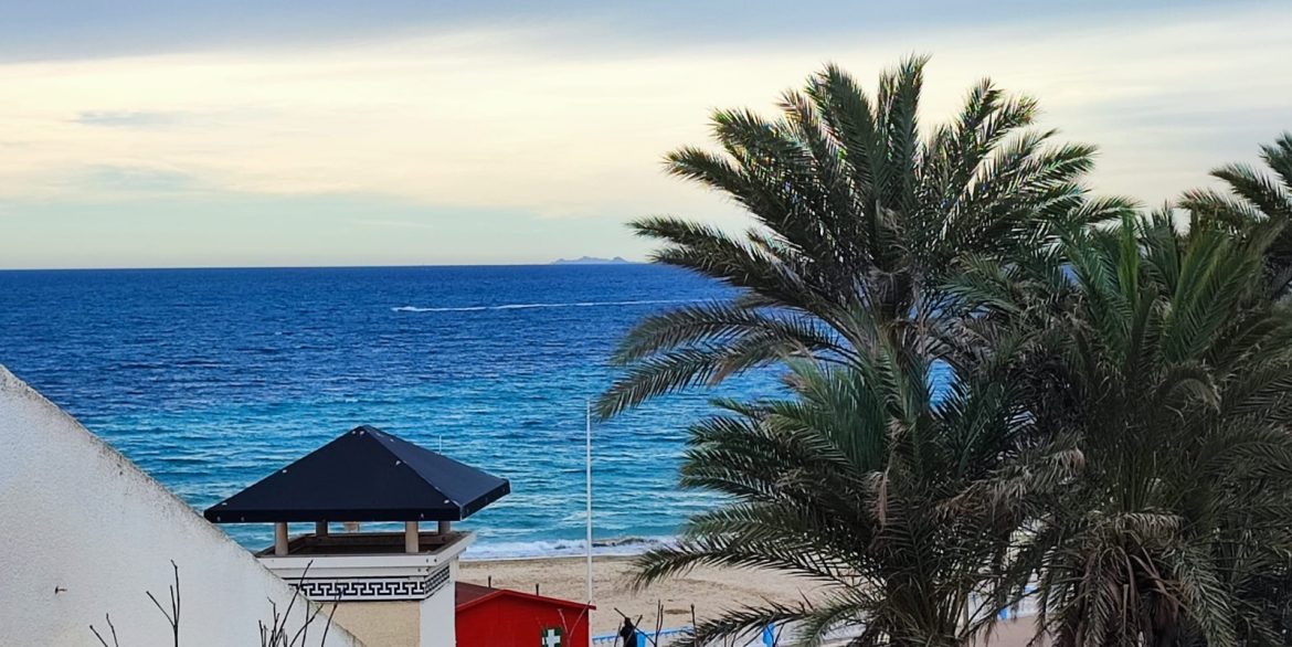 o_1jafvi15p1h1v13v919tg1scq1st73r