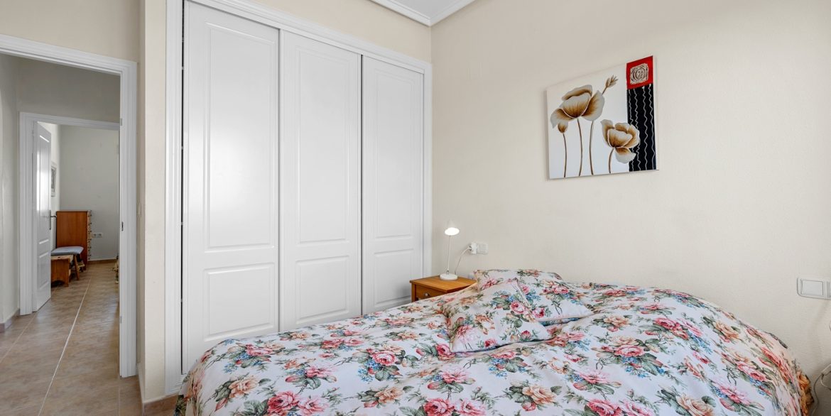 o_1jb000h5313pk42d3fu1vfj1k4g6b