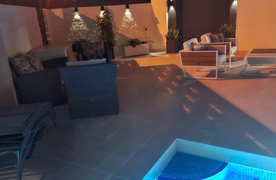 o_1jb58ui8t12rebj10qei371rce31