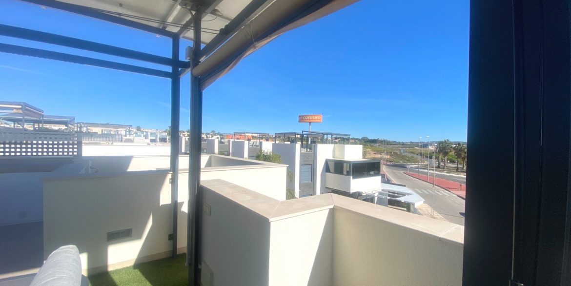 o_1jb58ui8t1aejvr1tqa1hng1ssv4a