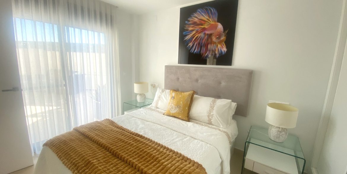 o_1jb58ui8tf12bve15mj19tpf3n3i