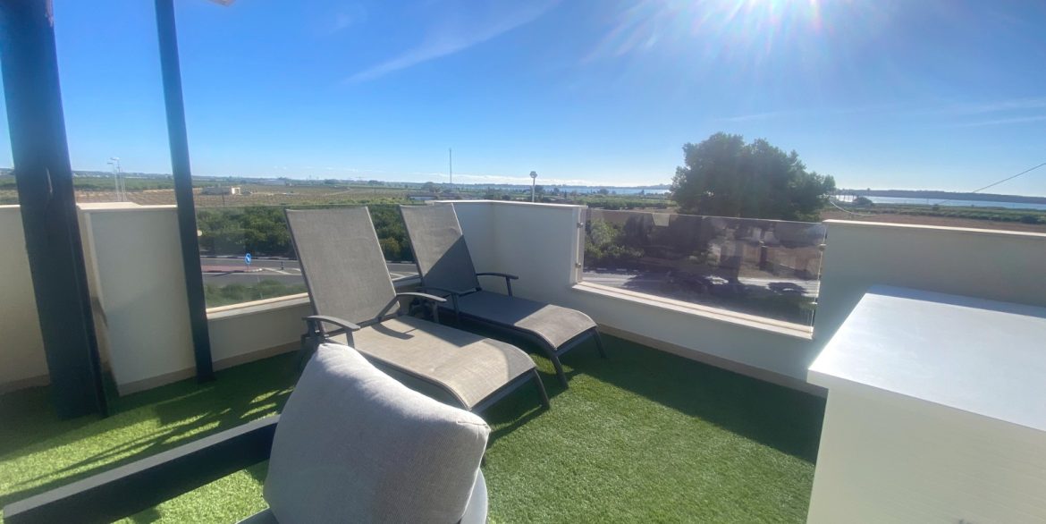 o_1jb58ui8tndi1q0q6vo1s301gmt44