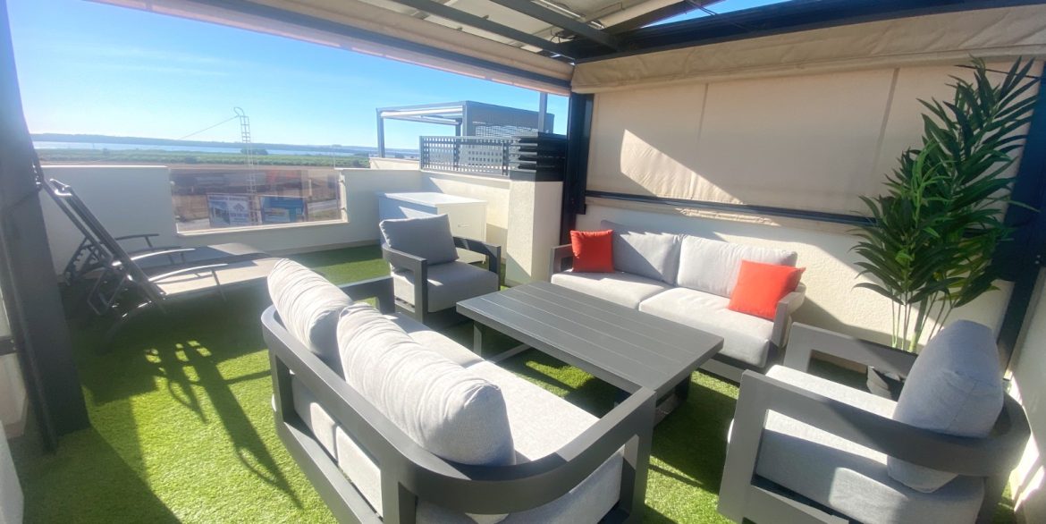 o_1jb58ui8tnur17kh7nm1tefk7943