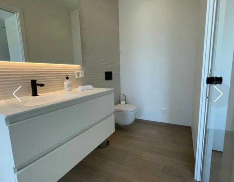 full_1237971_60628052