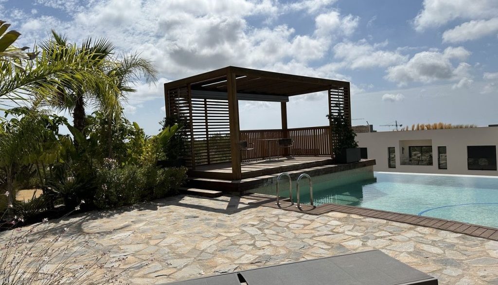 full_1237971_64205075