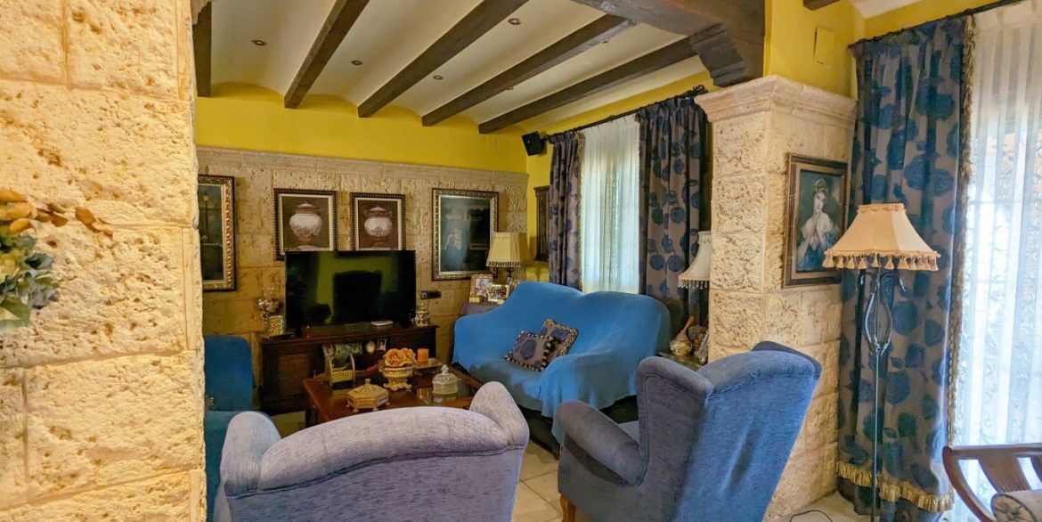 full_1252784_60468395