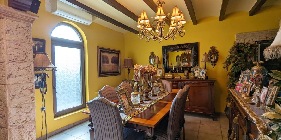 full_1252784_60468396