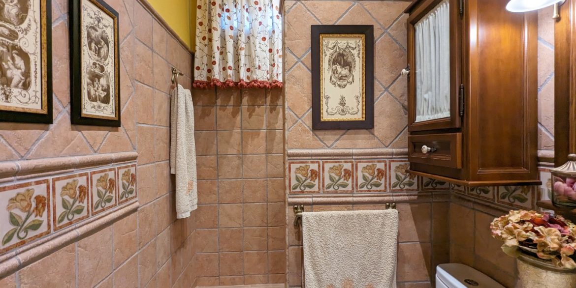 full_1252784_60468400