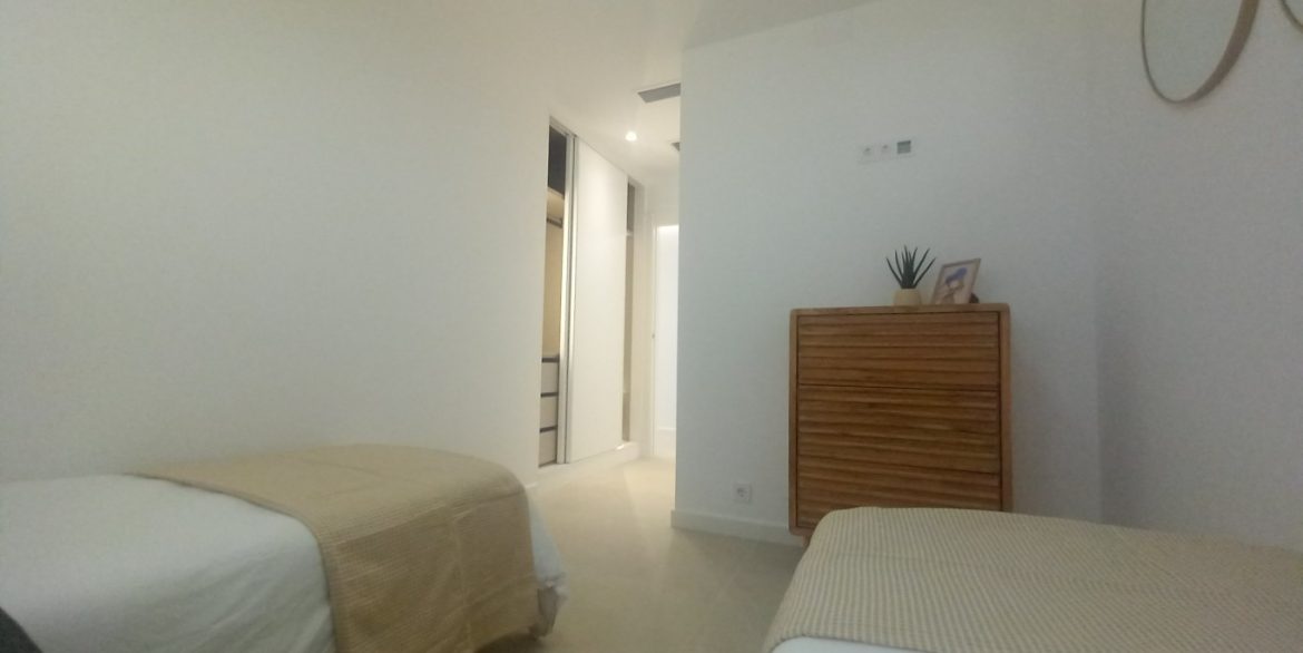 full_1406448_63452968