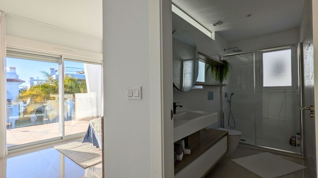 full_1408686_63507638