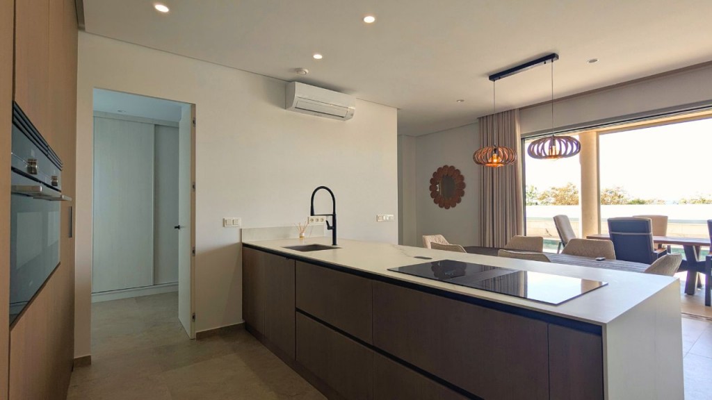 full_1428907_63995197