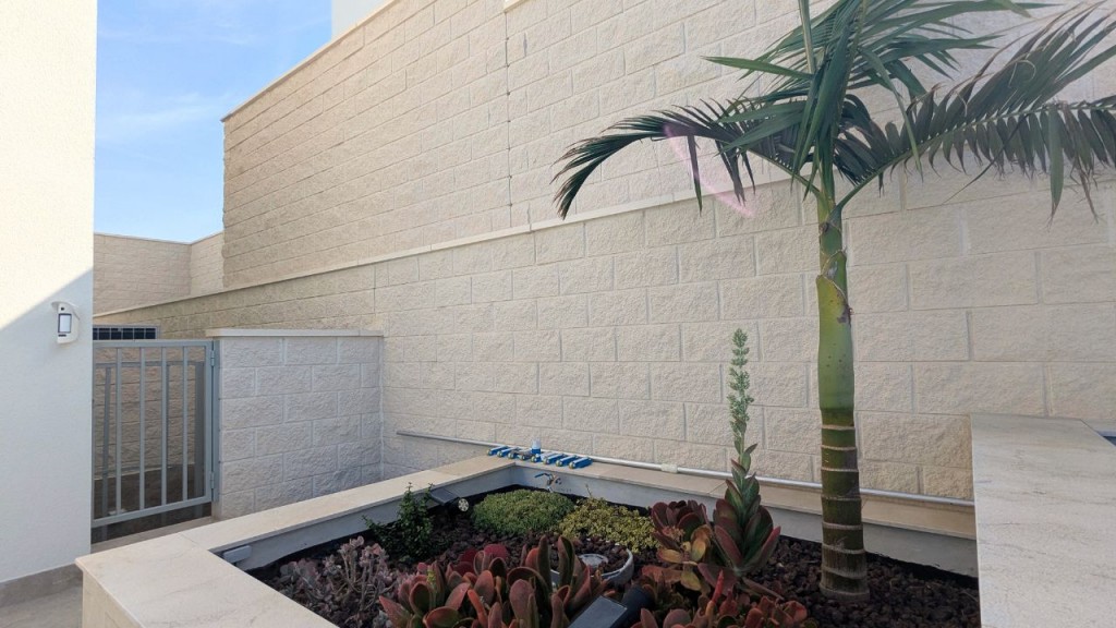 full_1428907_63995220