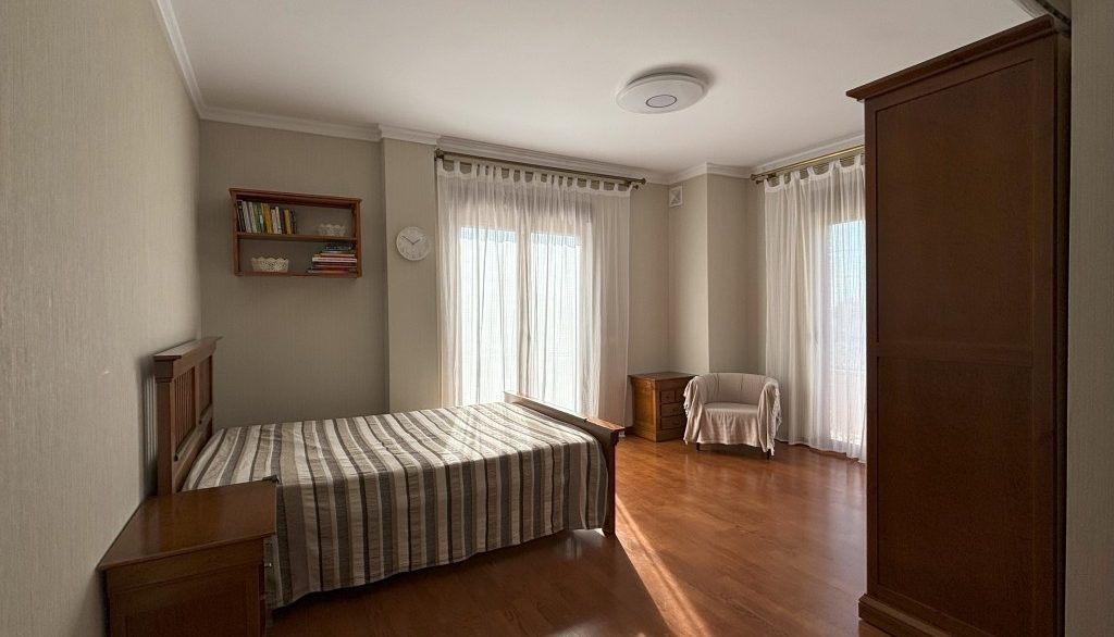 full_1464916_64811975