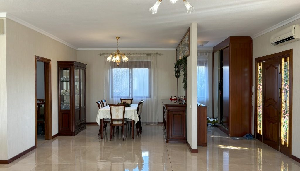 full_1464916_64811986