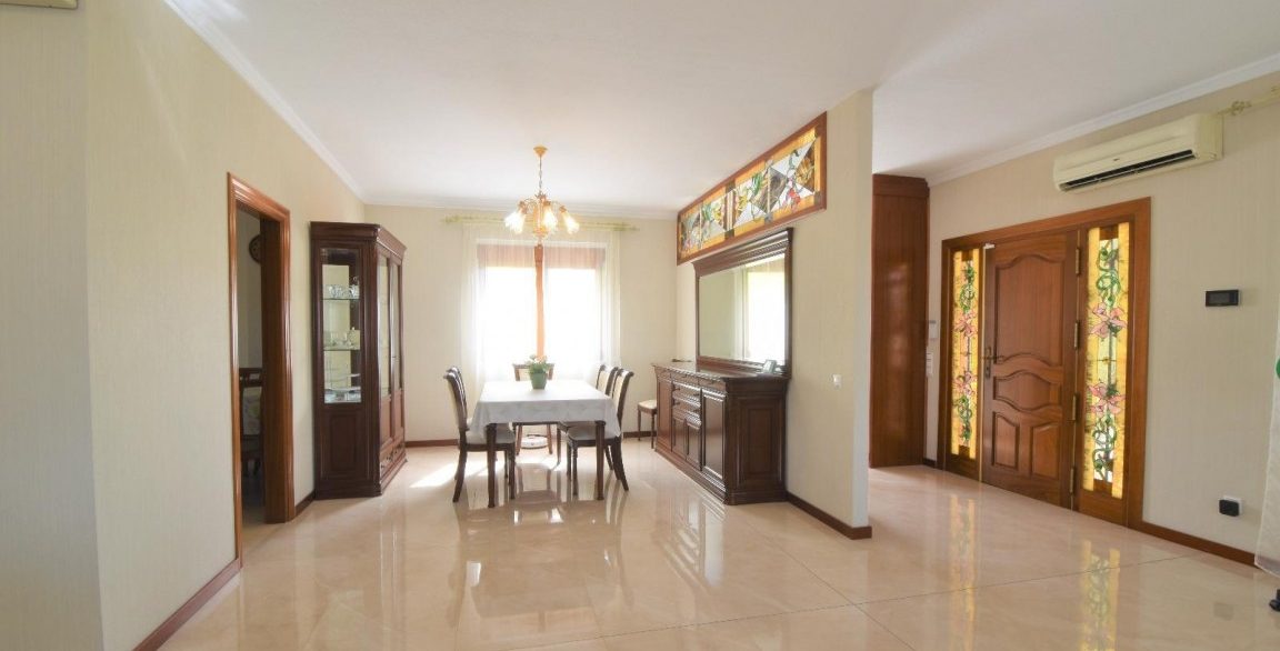 full_1464916_64812011