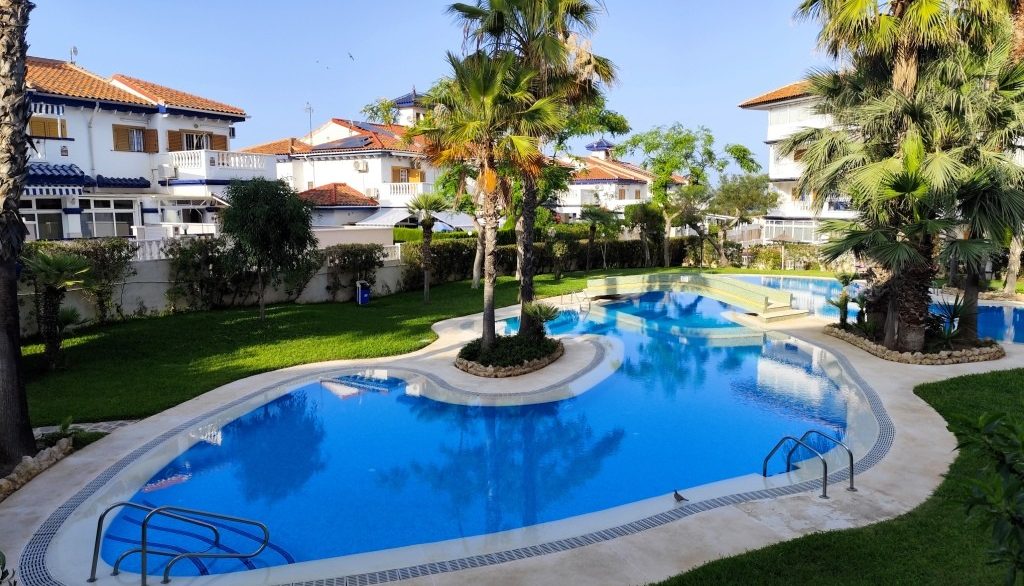 full_1476642_65102325