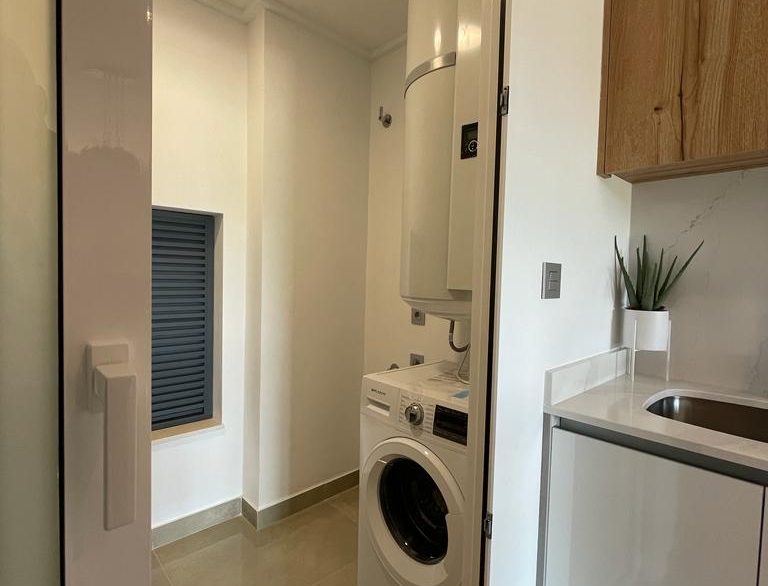 o_1h9g8vgmk2gl1bqm191p1i2pcmt31