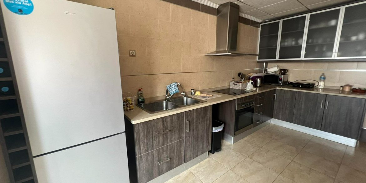 o_1ha4o59gh119q9at1737er1gip2n