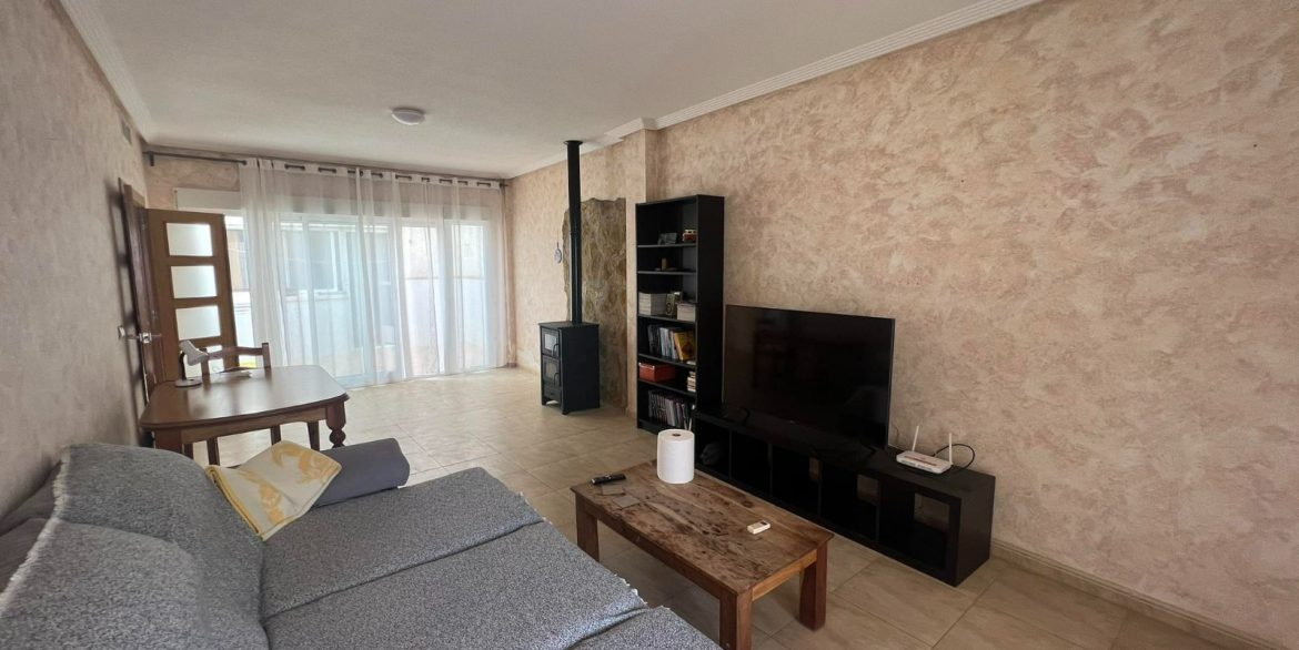 o_1ha4o59gh5m81vr81kjsf1cids2j