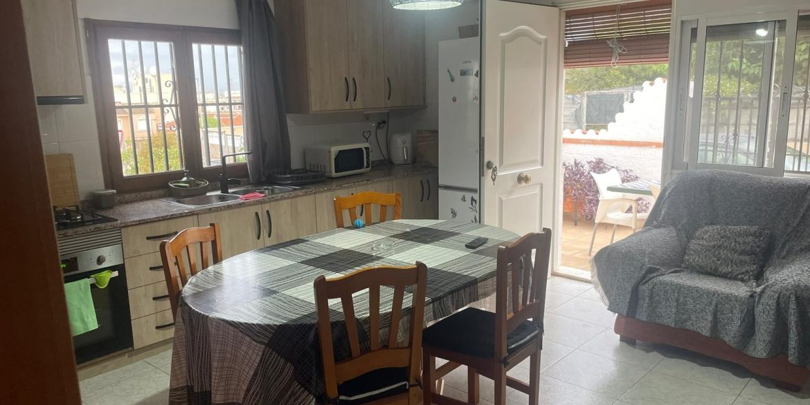 o_1i84mau06o5lv8on1vdfp93k25