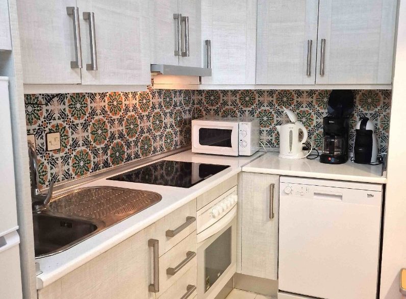 o_1ihna39uuhvv27a4rber0aam2m