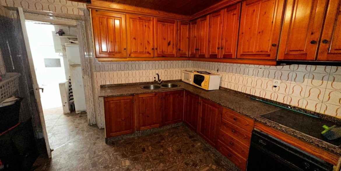 o_1ilnu93tq12g5tkj85pfue159a29