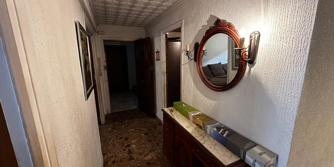 o_1ilnu93tq1hfhpf61eurlhetf02c