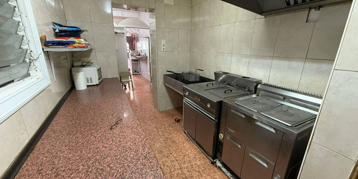 o_1iru7b6q7qqr15ks1j77are7lb2k