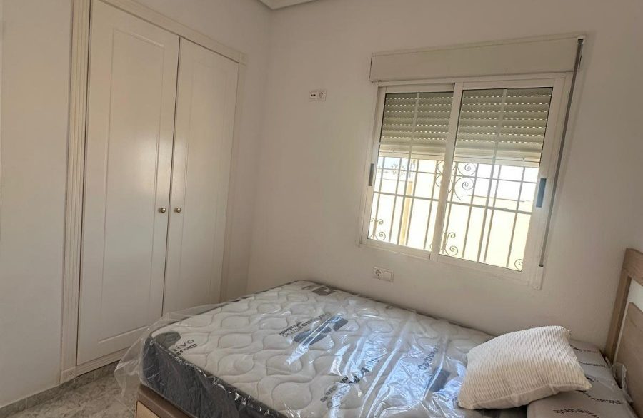 o_1iru7ngfm1933iu9rh5201l112p