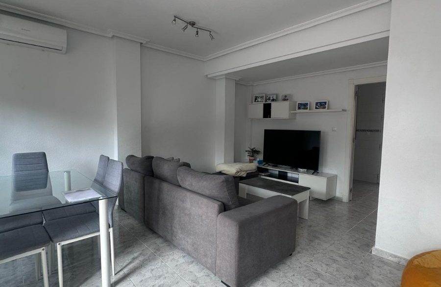 o_1iru7ngfm2j41o4i22i15d11gi2u