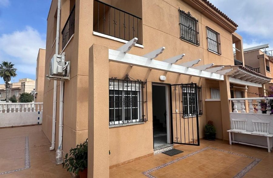 o_1iru7ngfmv191tvs8o61sr416rb2f