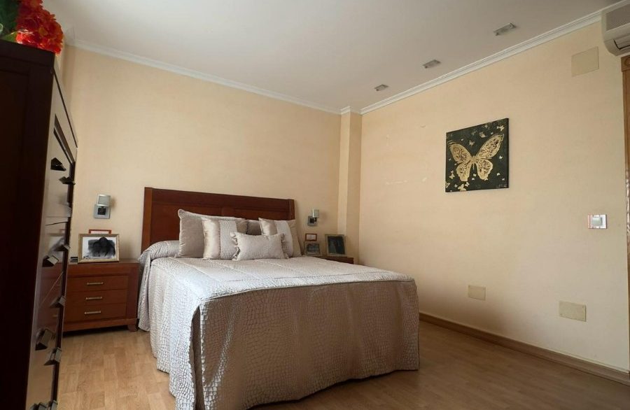 o_1iru8ts021mv85434s1nbkoqb2l